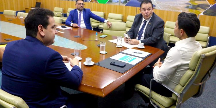 “É a hora e a vez do turismo da Paraíba”, afirma o senador André Amaral