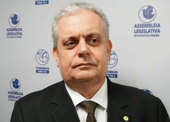 Bosco Carneiro retira assinatura e inviabiliza CPI do Padre Zé na ALPB