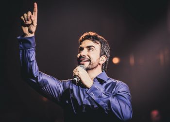 Pacientes da FAP são convidados para show do Padre Fábio de Melo no Parque do Povo