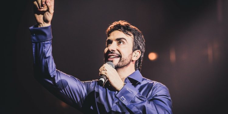 Pacientes da FAP são convidados para show do Padre Fábio de Melo no Parque do Povo