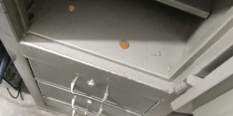 Boa Ventura: Auditores do TRE arrombam cofre mas só acham R$ 0,05 após prefeita declara ter R$500 mil