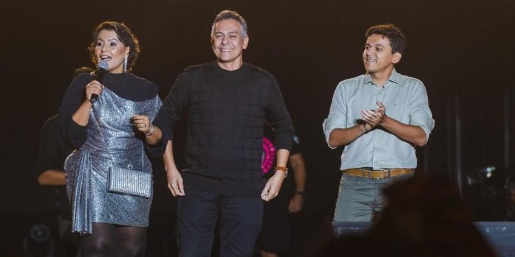 Na abertura do São João, Panta anuncia data de inauguração do Hospital da Criança