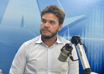 Bruno assina protocolo para instalação de empresa multinacional, que deve gerar 1 mil empregos em Campina Grande