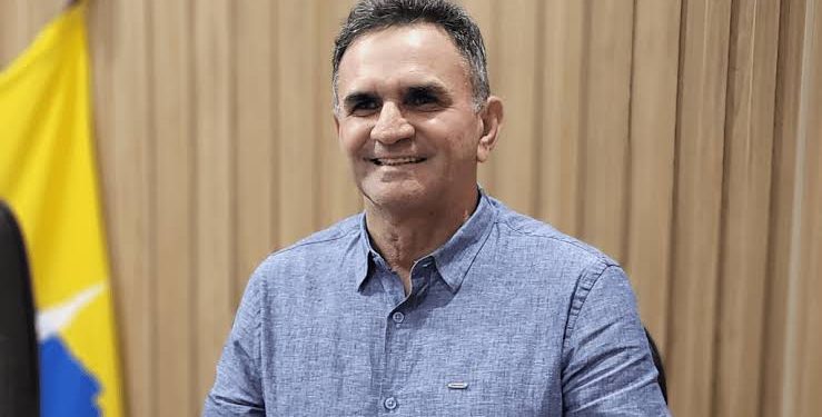 Câmara cassa mandato de prefeito no Curimataú paraibano