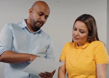 Tacyana Leitão e Diego do Ki-Preço oficializam aliança em Bayeux