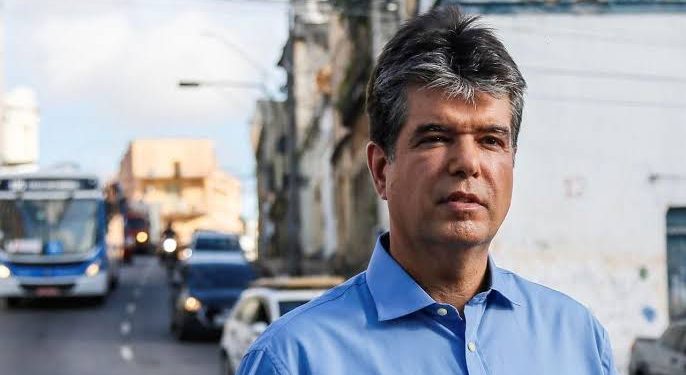 Ruy Carneiro aponta nomes como possíveis vice em sua chapa