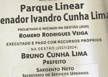 Sinalização? Bruno reconhece Romero em placa de importante obra para Campina Grande