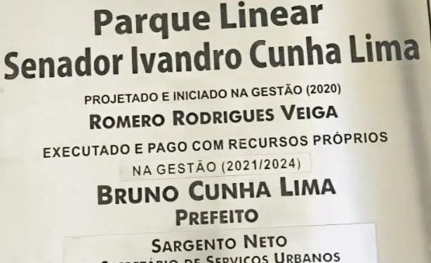 Sinalização? Bruno reconhece Romero em placa de importante obra para Campina Grande