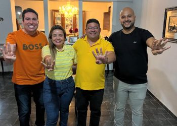 Aliado de Diego do Ki-Preço, suplente de vereador Sabino deixa oposição e fecha com Tacyana