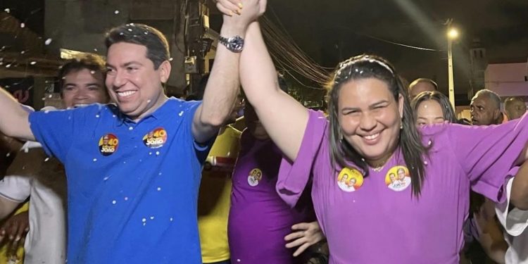 Luciene Gomes parabeniza deputado estadual Felipe Leitão pelo seu aniversário