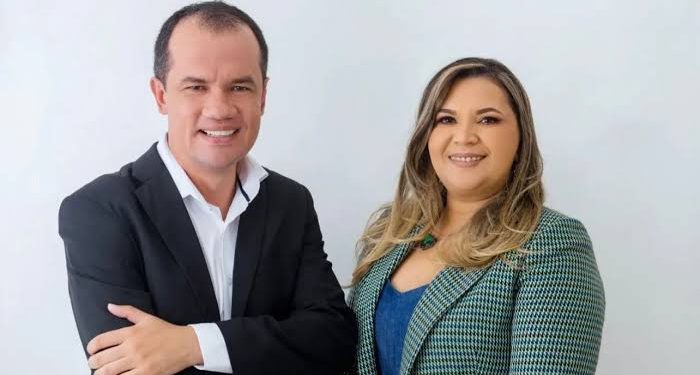 Itapororoca: após impasse, Elissandra Brito anuncia apoio à pré-candidatura de Batista Torres