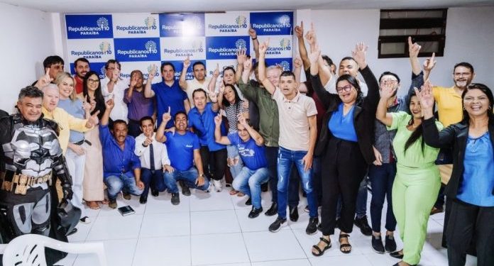 Republicanos indica dois nomes para vice de Jhony em CG