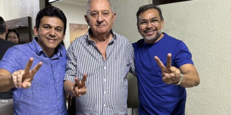 Santa Rita: empresário Tonho da Galinha desiste de candidatura e oficializa apoio a Jackson