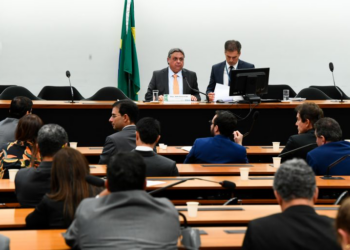 Comissão Mista aprova relatório do deputado Cabo Gilberto contrário à MP que destinaria mais de R$ 1 bi ao STF