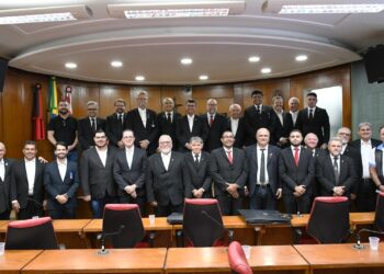 Proposta por Dinho, Dia do Maçom é comemorado durante sessão especial na Câmara de João Pessoa