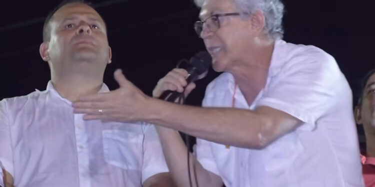 Mamanguape: Eduardo Brito coloca Ricardo Coutinho em seu palanque e escancara distanciamento do governo