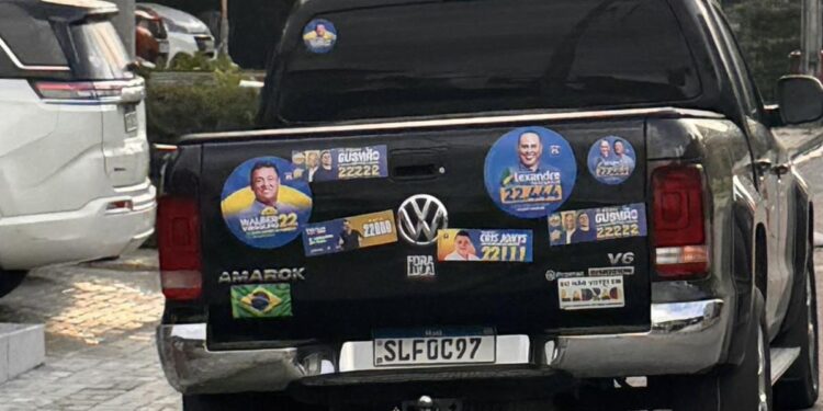 Walber Virgolino é flagrado usando carro da ALPB para fazer campanha e pode perder mandato