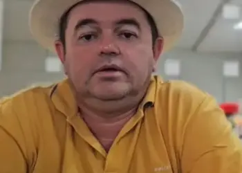 Candidato a prefeito é preso ao ser flagrado com arma de fogo dentro de carro, na PB