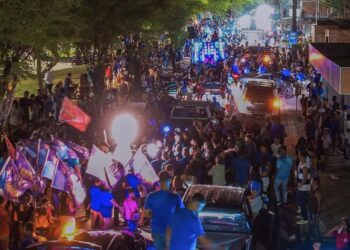 Com Emerson e Jane Panta nas ruas, campanha de Jackson arrasta multidão em Santa Rita