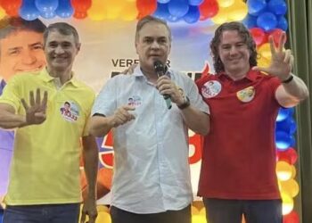 Campanha de Bruno reúne no mesmo palanque Cássio, Veneziano e Romero