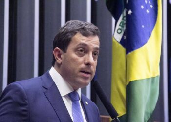 Gervásio vira “garoto problema” no PSB e arruma confusão em pelo menos quatro cidades