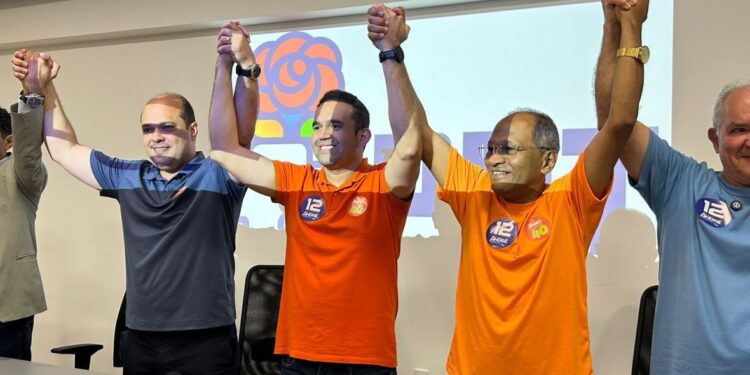 Candidato a prefeito no primeiro turno, André Ribeiro declara apoio a Jhony em CG