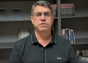 Em vídeo, Dinho diz ser vítima de “ilações maliciosas” e vai “provar inocência na Justiça”