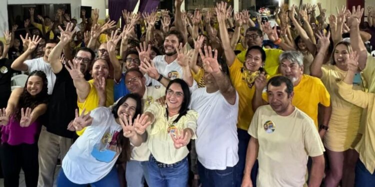 Valesca e Emerson do GS reúnem militância em apoio à candidatura de Bruno em CG
