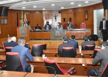 Bastidores: grupo de vereadores fecha acordo para formar nova mesa diretora da CMJP a partir de 2025