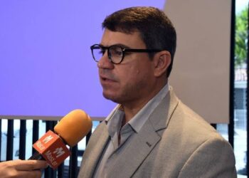 Justiça derruba afastamento de Dinho da Câmara mas mantém cautelares