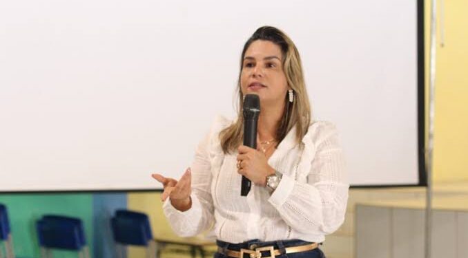 TCE intima prefeita de Conde após fraude em contratação de banca organizadora de concurso