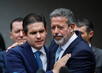 Lira revela que PT pediu vaga no TCU para apoiar Hugo Motta à presidência da Câmara