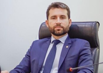 Projeto do deputado Michel Henrique solicita isenção de IPVA para pessoas com síndrome de Down na Paraíba