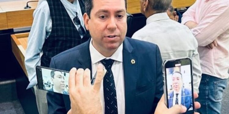 Felipe vai à mesa com Nildo de Inácio e revela que composição do secretariado de Bayeux será discutida na próxima semana