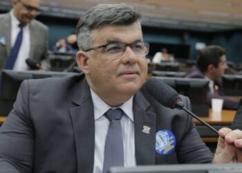 TCE cobra explicações do prefeito de Caaporã após contrato de mais de R$ 9 milhões com escritório de advocacia