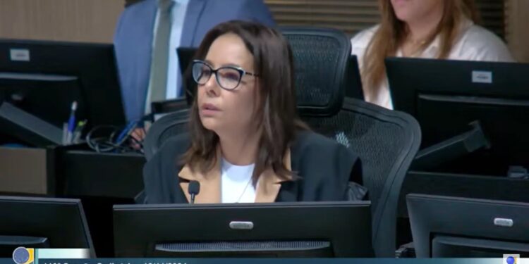 TRE revê decisão do primeiro grau e revoga cinco medidas cautelares impostas contra Dinho