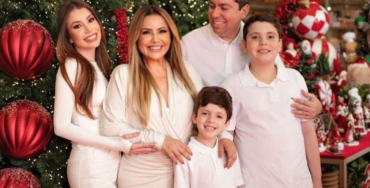 Felipe Leitão e Tacyana Leitão abrem temporada de festejos natalinos em vídeo com a família