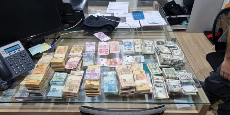 Operação da PF mira organização da máfia italiana na Paraíba