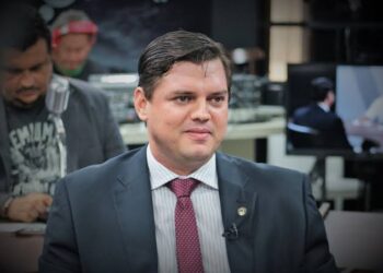 Taciano coloca nome à disposição para primeira vaga que será aberta no TCE: “sou ficha limpa”