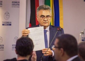 ALPB empossa Márcio Roberto como deputado estadual