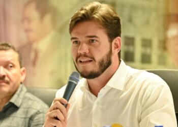 MPE dá parecer pela rejeição de AIJE que pede cassação de Bruno Cunha Lima
