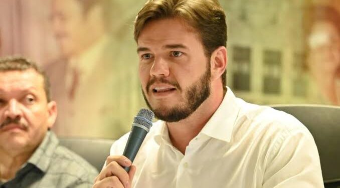 MPE dá parecer pela rejeição de AIJE que pede cassação de Bruno Cunha Lima