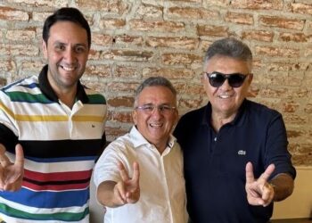 Prefeito e prefeita eleita de Malta reafirmam aliança com Márcio Roberto para 2026