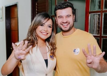 Prefeito eleito de Mamanguape anuncia primeira-dama como secretária de Assistência Social