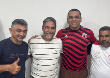 Adriano Martins consegue apoio de Nôquinha, Nildo e Táxi e será candidato único à presidência da Câmara de Bayeux