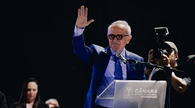 Em João Pessoa, Cícero exonera todos os secretários, dirigentes e servidores comissionados