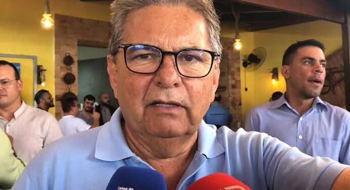 Galdino falta evento do Governo dois dias após João sinalizar Lucas Ribeiro como possível sucessor