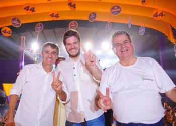 Bruno nomeia aliados de Romero e Veneziano na gestão de Campina Grande