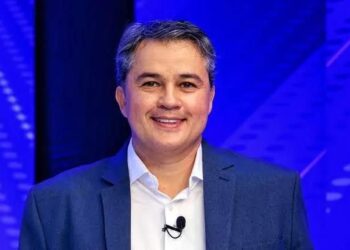 Efraim celebra fortalecimento do turismo na Paraíba com anúncio de voo extra da LATAM