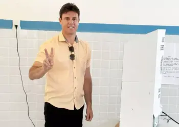 Prefeito de Areia de Baraúnas é apontado pelo MPE como um dos principais envolvidos em escândalo de compra de votos